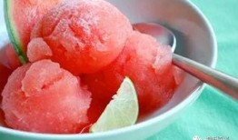 抖音奶片粉色尾巴吃瓜,吃瓜群众的甜蜜诱惑