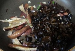 茭瓜和茄子可以一起吃吗,健康搭配，美味共享
