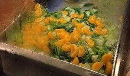 带你吃瓜吃丧尸泡面,带你探索吃瓜与丧尸泡面的奇妙之旅