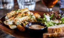 吃瓜博主讲美食,跟随博主品味人间烟火