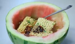 吃泡泡的瓜,甜蜜诱惑，尽享美味时光