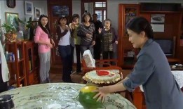 农村亲家吃瓜视频