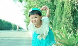 张雨荨吃瓜,揭秘娱乐圈幕后真相