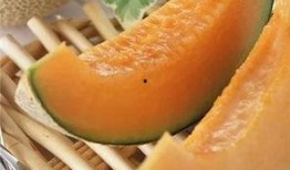 吃瓜吃成哈密瓜的那个梗,笑料横生成梗传奇