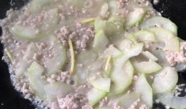 吃毛瓜步骤,美味尽享